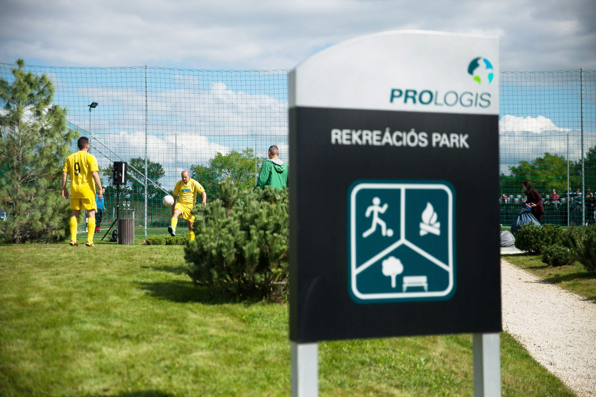 Prologis Budapest Football Tournament, Magyarország