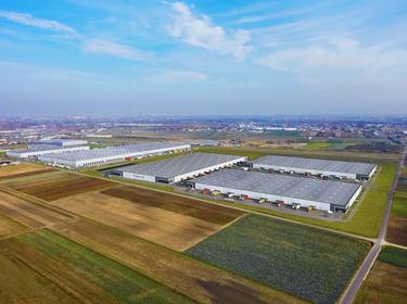 Logistics park in Warsaw, warehouse center in Warsaw, distribution center Warsaw